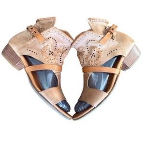 AS98 Women Tan Leather Cutout Peep Toe Ankle Boots Heels Size 37 Westerncore